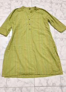 Elegant Green Cotton Kurti – Lightly Used
