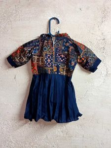 NEW Girl&#39;s Fashion Top Dress Multicolour