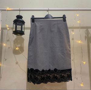 Formal skirt