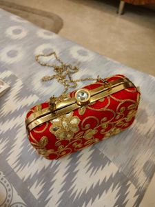 Bridal Clutch And Sling