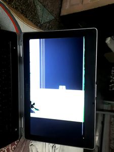 Dell Old Model I5 , Window 10, Upper Side And Half