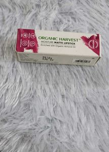 MOISTURE MATTE LIPSTICK