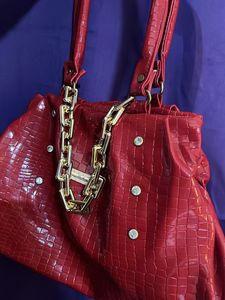 Red Party Handbag For Women With Chain Detailings