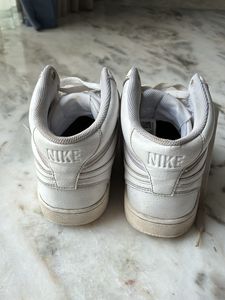 Nike High Ankle Sneekers