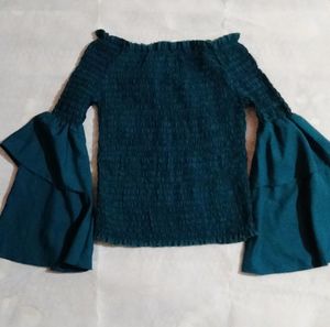 Off Shoulder Crop Top❤️