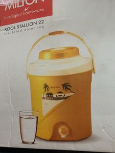 Brand New Milton Insulated Water Jug