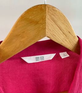 Uniqlo  Linen Top