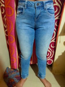 Stylish Blue Denim Jeans