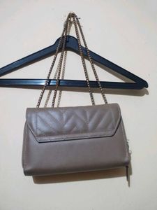 Chain Strap Shoulder Bag