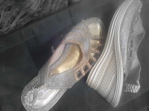 Sparkle Sandal ,size 37,like new condition