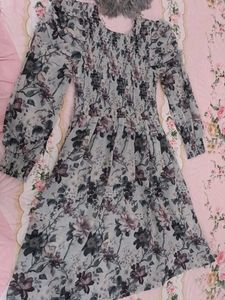 premium quality 😍 frock with sling bag 💓