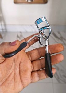 Eyelash Curler