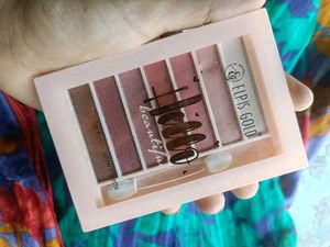 Beautiful 7 Colour Eyeshadow Palette