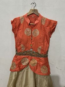 Elegant ethnic gown Set