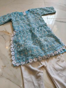 Girls&#39; Embellished Kurti Set