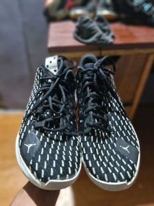 Nike Jordan Cp3.VII
