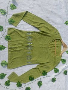 Y2k Embellished Top 💚