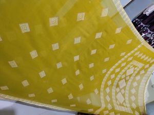 Pretty Light Weight Saree