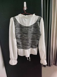 Chic Black & White korean top