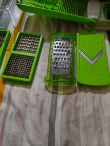 Vegetable And Fruit Chopper