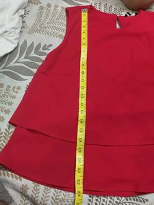 Tan Jay Red Top