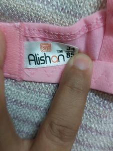 Brand New Bra Size 34 /85 Cup B Not Even Used Once Fresh Product