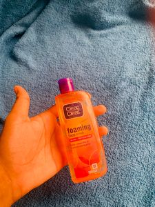 Foaming Face Wash