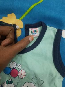 Cute &#39;Hello Baby&#39; Dress