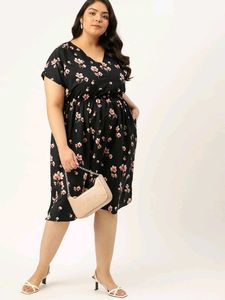 Women Plus Size Black &amp; Pink Floral A-Line Dress