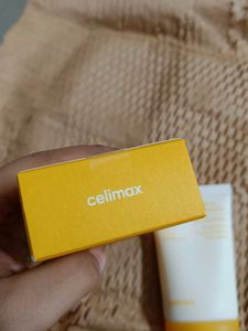 Celimax Pore + Dark Spot Brightening Care Sunscree