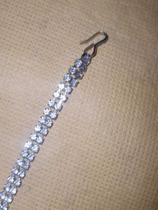 Sparkling Silver Maang Tikka