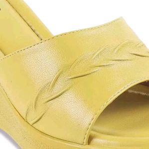 Metro Flats &amp; Sandals (38 No )