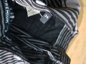 90% Off 💥 Black And White Pant