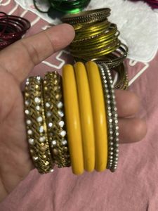 Colorful Bangle Set( 130 pcs)