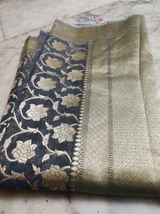 Grey Golden Pattu Saree
