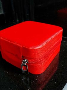 Jewelry storage box Red