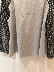 Chic Grey &amp; Plaid Sleeve Top