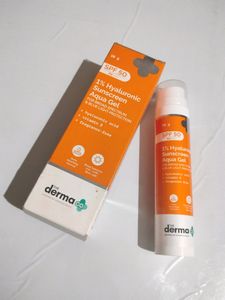 The Derma Co 1% Hyaluronic Gel Sunscreen