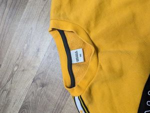 Youthful Two-Tone Sweatshirt