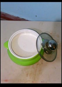 Ceremic Bowl With Glass Lid