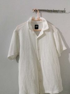 "NUON White Mesh Half Sleeve Button-Up Shirt
