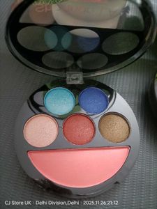 Shannon LA Makeup Set