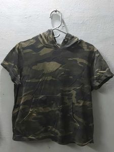 Camo Print Short Sleeve Hoodie