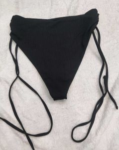 32 Size Black 🖤🥰