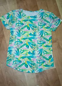 T Shirt For Girls- New ( Clearance sale)