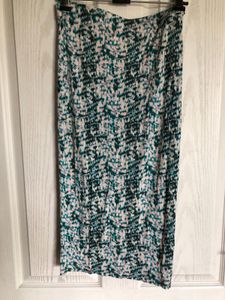 Very Stretchy Green Pencil Skirt