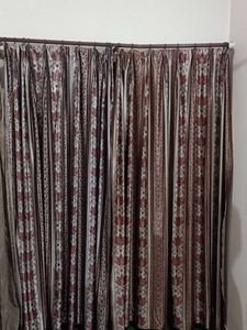 2 Curtains
