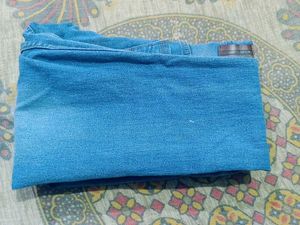 Gene Jeans - Light Wash