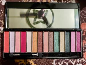 Urban Choice Eyeshadow Palette
