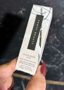 Fenty Beauty Glow Bomb Stick :- Fentyglow